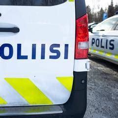 Poliisi tutkii yksityisasunnosta menehtyneenä löytyneen naisen。